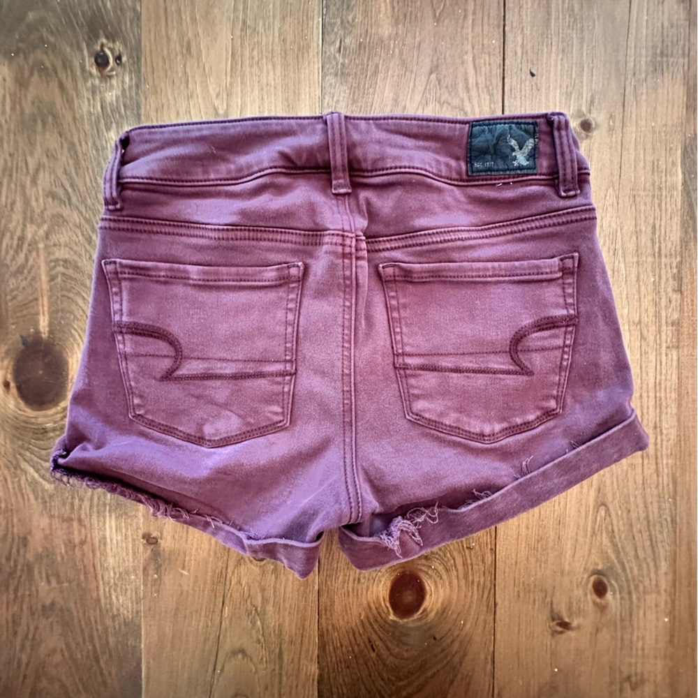 American Eagle Burgundy Jean Shorts - Picture 4 of 4